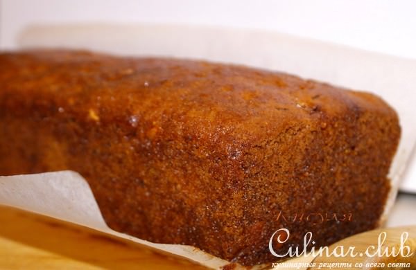 Апельсиновый кекс с миндалём и ромовой пропиткой