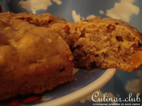КЕКС С ИЗЮМОМ И ОРЕХАМИ (постный)