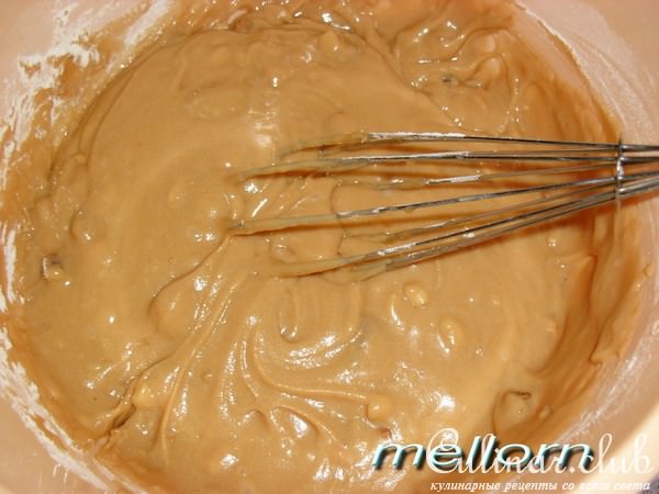 Кексы из ирисок с орехами