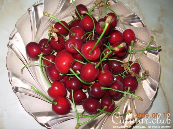Мини-кексы с черешней