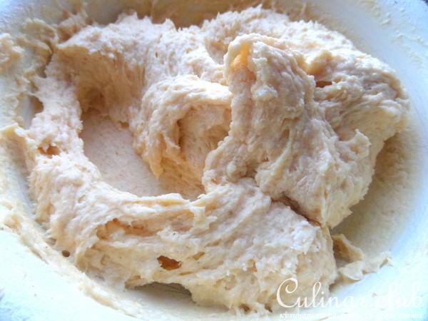 Кекс с брокколи и оливками