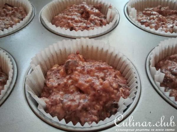 Фасолевые маффины с орехами и кусочками шоколада (Дуэль))