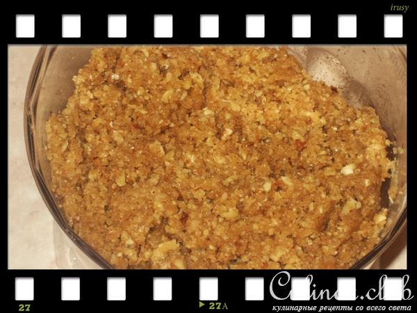 Кекс на йогурте с клюквой и штрайзелем (дуэль)