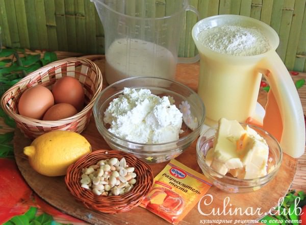 Творожный кекс с арахисом и лимонной цедрой 