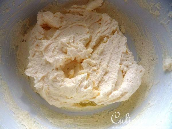 Лимонный кекс в лимонной глазури
