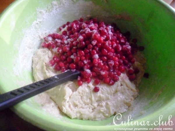 Шведский пряничный кекс с брусникой