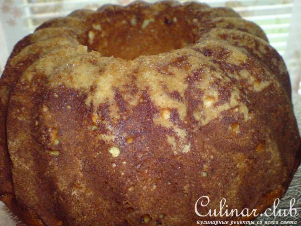Кекс с сахарной корочкой,творогом и вялеными вишнями 