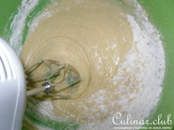 Кукурузные кексики с изюмом