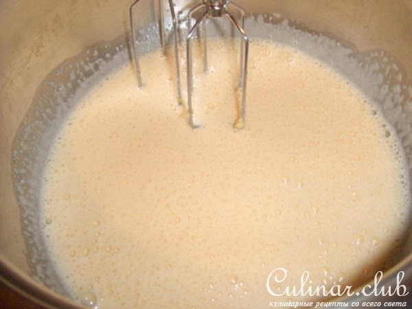 Шоколадный кекс с ежевикой