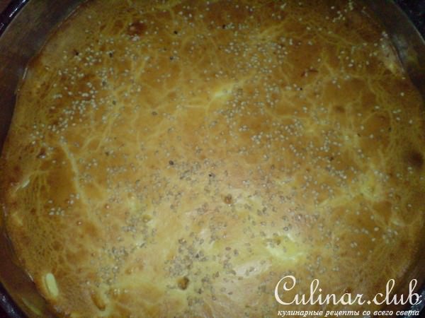 Пирог заливной с савойской капустой и яйцами