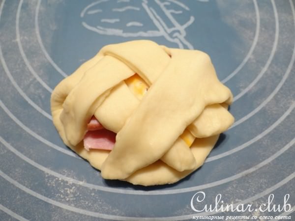 Булочки с ветчиной и сыром