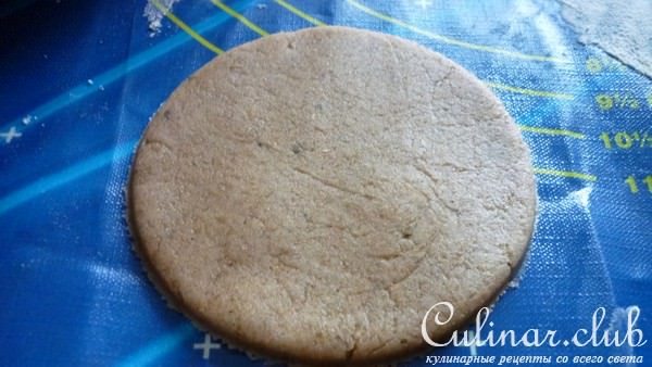 Ржаные мини-пироги с рисом,яйцом и килькой (+ бонус малосольная килечка)