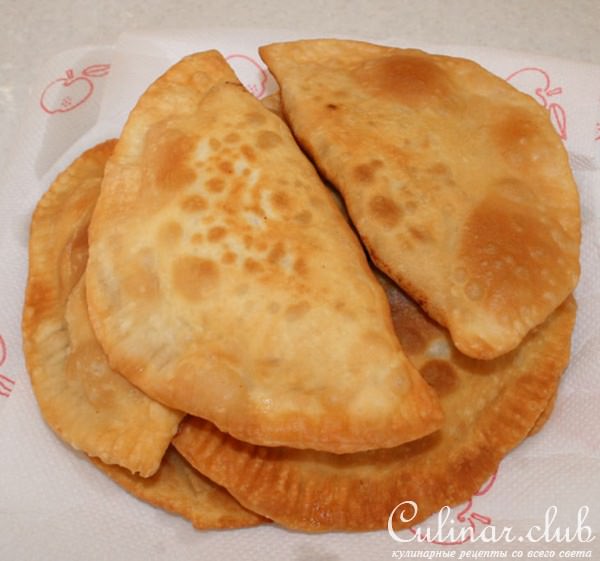 Чебуреки с разными начинками