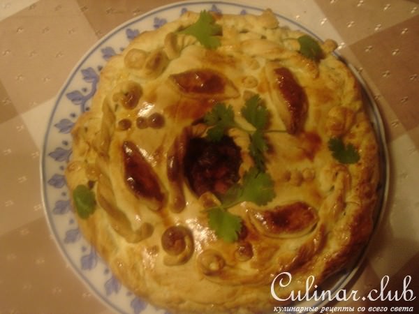 Английский мясной пирог с красной фасолью