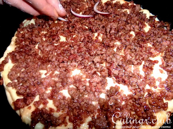 Пицца со вкусом чизбургера