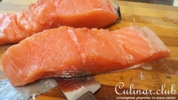 Наш сытный любимый завтрак- пирог из теста фило с семгой!
