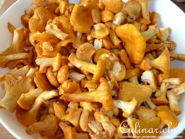 "Сигары" с лисичками и кускусом