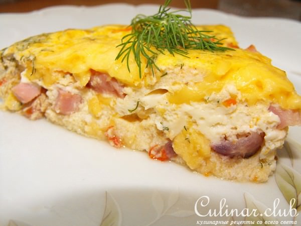 Сырная запеканка с помидорами и ветчиной