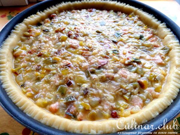 Киш "Пикник" с ветчиной,сыром и огурцами