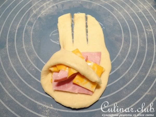 Булочки с ветчиной и сыром