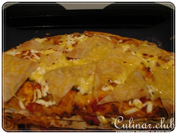 Слоённый пирог из лаваша с баклажанами и брынзой.