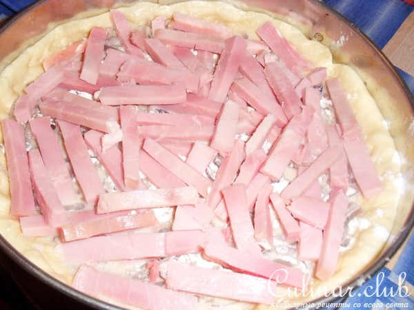 Луковый пирог с окороком