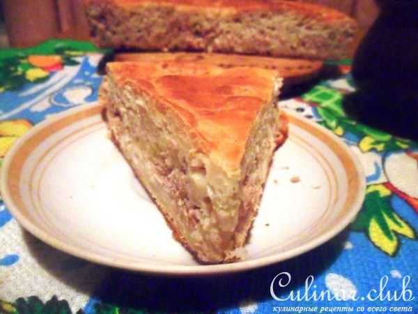Фаршированный ленивый пирог с рисом и тунцом