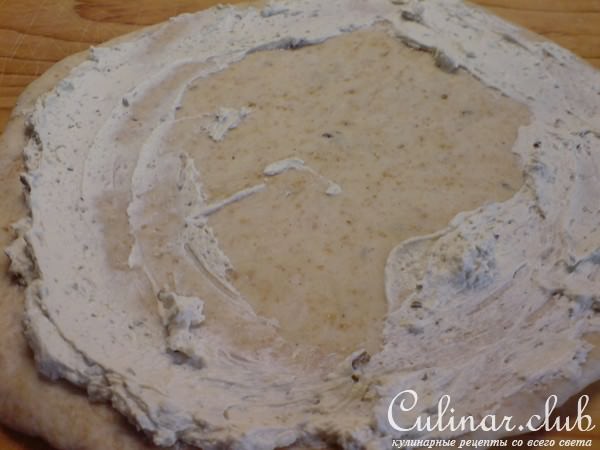 Провинциальный порционный пирог с курицей и овощами