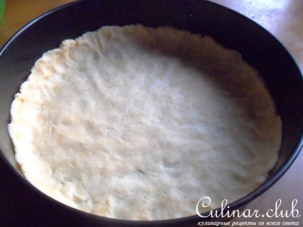 Открытый пирог с рисом и тунцом