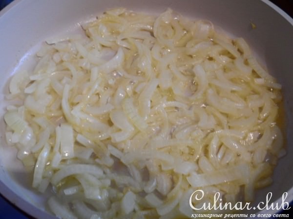 Ржаной рыбник с лососем.