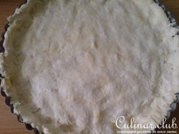 Открытый пирог с помидорами, картофелем и цуккини