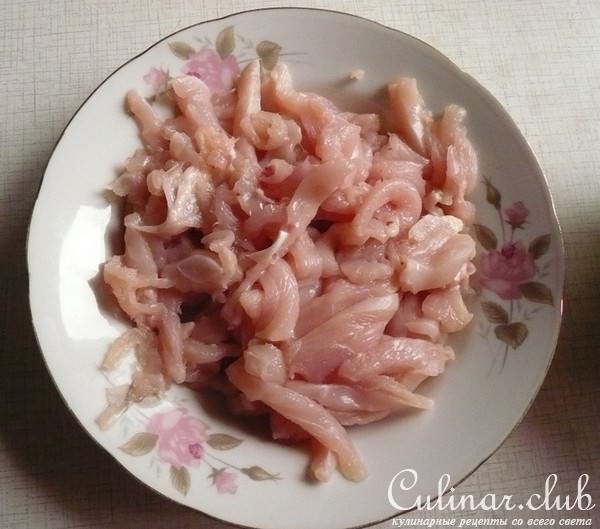 Пирог с курицей и брокколи