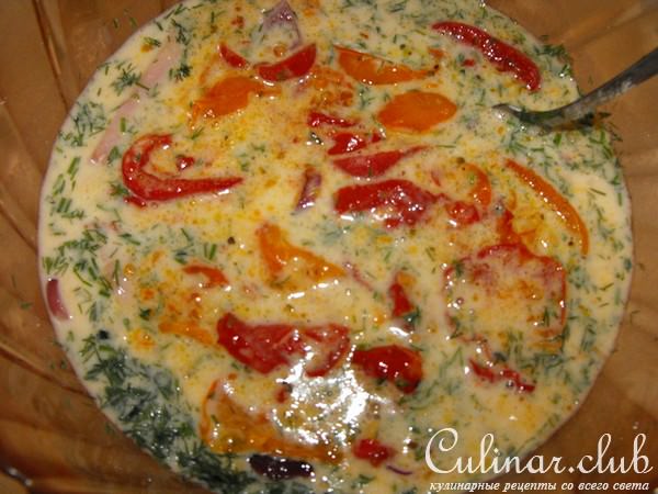Сырная запеканка с помидорами и ветчиной