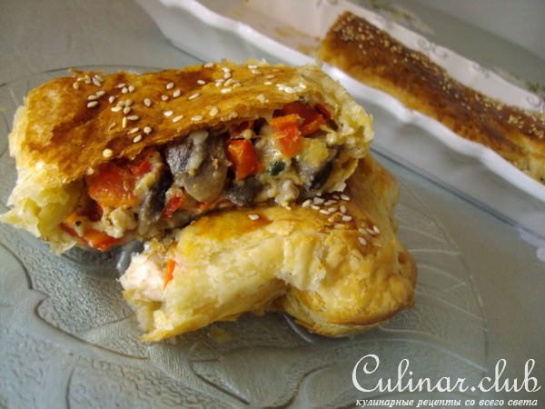 Штрудель с курицей и грибами