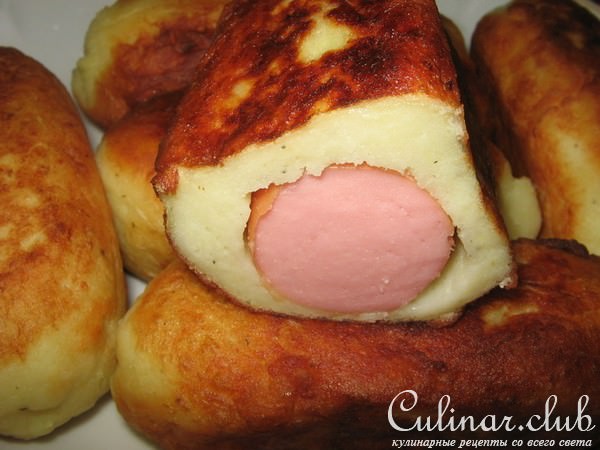 Сосиски в картофельной шубке.