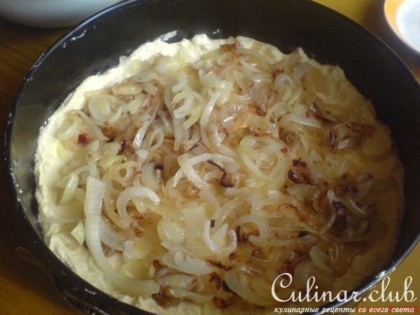 Заливной луковый пирог