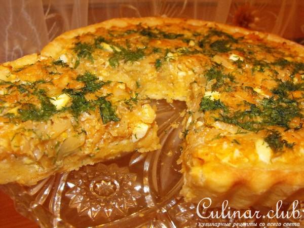 Открытый пирог с капустой и яйцами