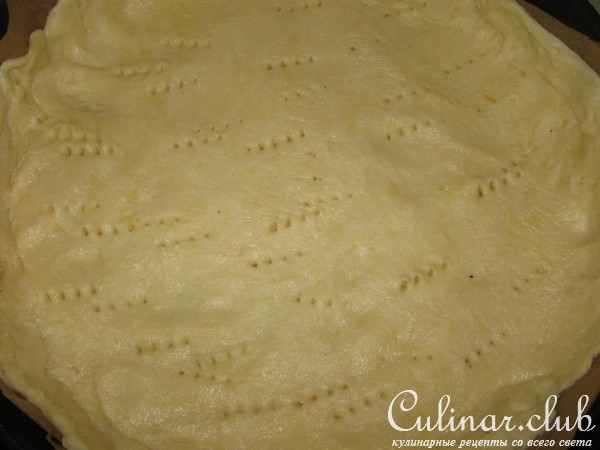 Киш с рисом и салями.