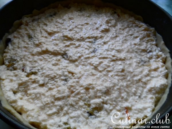 Киш с молодой капустой и черносливом