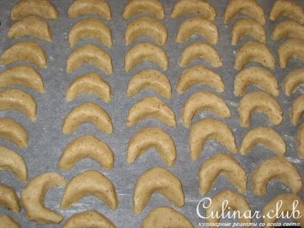 печенье "полумесяцы" с грецкими орехами