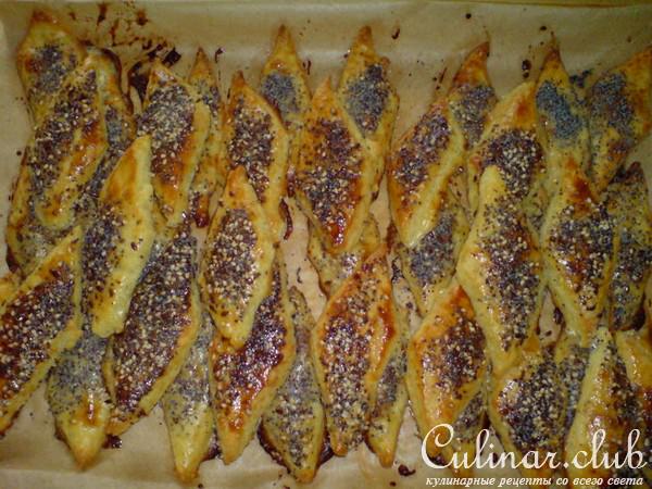 Печенье сырное с кунжутом,маком и льняными семечками