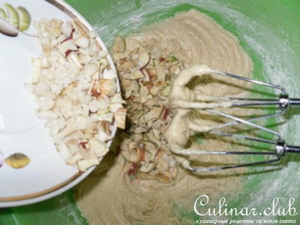 Печенье с сушеными яблоками и орехами