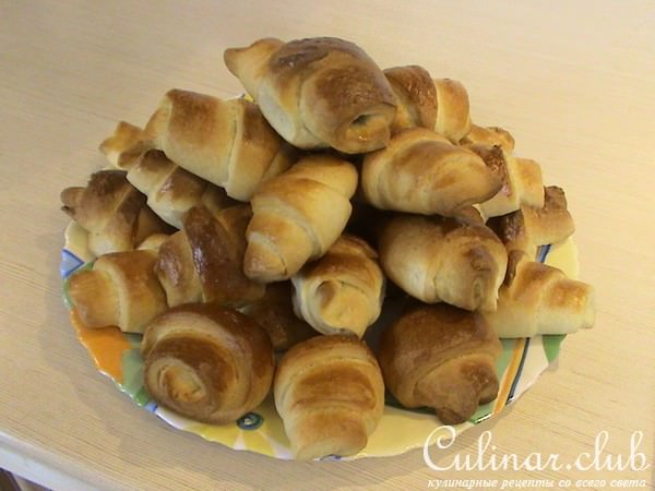 рогалики с мармеладом и шоколадом(вариант)