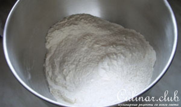 Карамельные булочки с глазурью