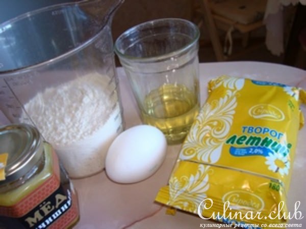 Творожно-медовые плюшки.
