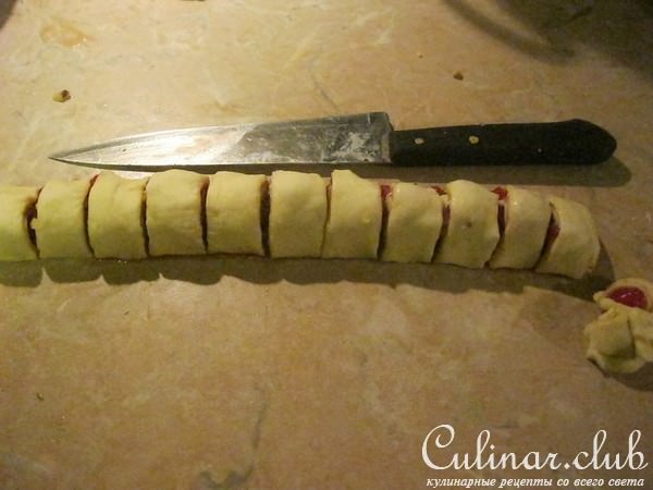Булочки с …