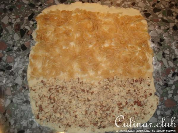 Творожное печенье с фруктами и орехами
