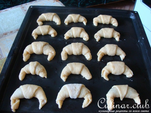 круассанчики с черникой