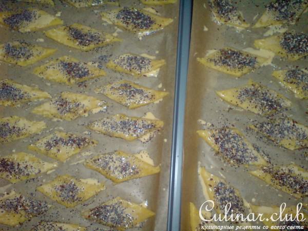 Печенье сырное с кунжутом,маком и льняными семечками