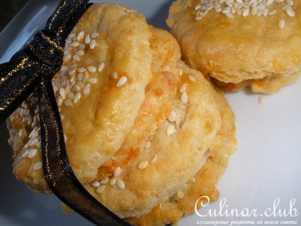 Сырные крекеры